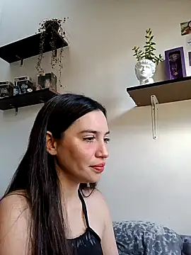 loveuu-bae online show from February 1, 10:02 pm