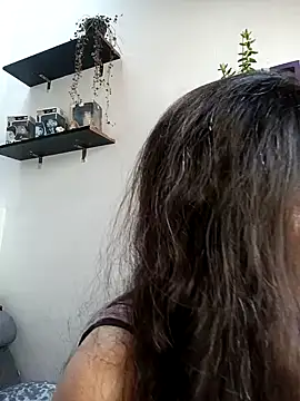 loveuu-bae online show from February 2, 9:45 pm