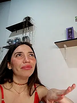 loveuu-bae online show from February 15, 1:10 am