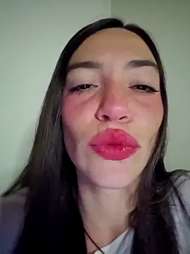 loveuu-bae online show from September 11, 12:11 am