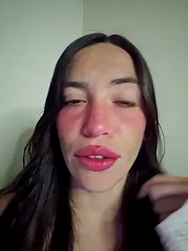 loveuu-bae online show from November 26, 1:06 am