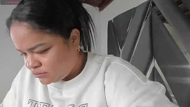 moonsweet1 online show from February 25, 6:20 pm