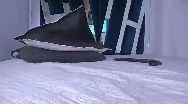 moonsweet1 online show from March 10, 9:18 pm