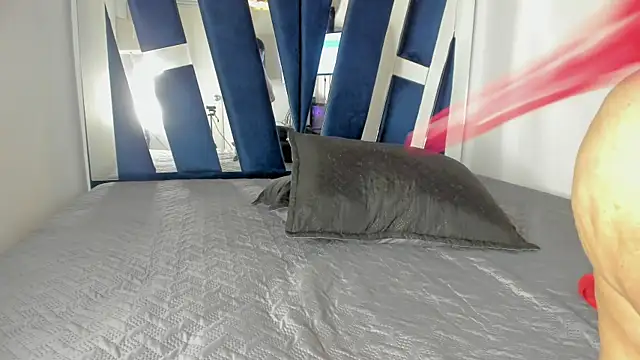 moonsweet1 online show from March 18, 6:26 pm