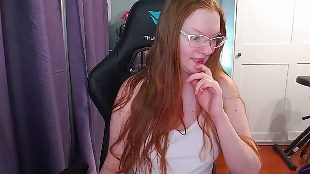 Lady Inari online show from January 15, 4:55 pm