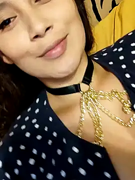 Snapshot of kinky_mila@xh chatting on January 4, 1:31 am kinky milaxh online show from January 4, 1:31 am