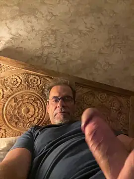 Garfield4You online show from October 16, 11:50 pm