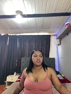 yanza2002 online show from March 1, 7:49 pm