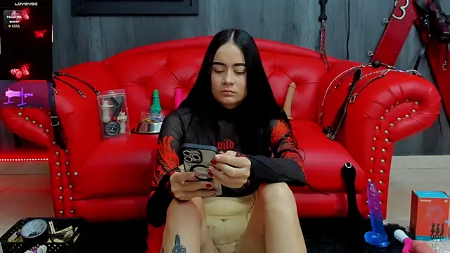 Liittledolly online show from November 12, 12:38 pm