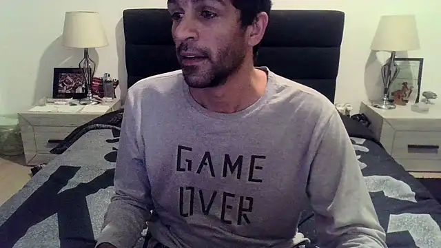 Snapshot of abonado22cm chatting on February 13, 9:27 pm abonado22cm online show from February 13, 9:27 pm