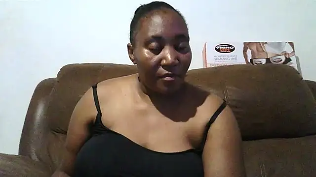 ebonytitts4u online show from February 14, 7:12 pm