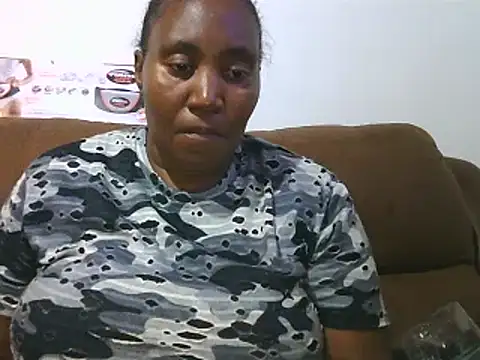 ebonytitts4u online show from December 4, 7:33 pm