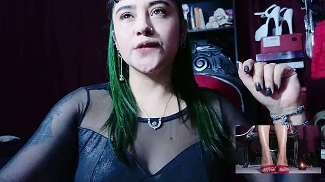 MeGoddesSara online show from March 21, 1:43 am