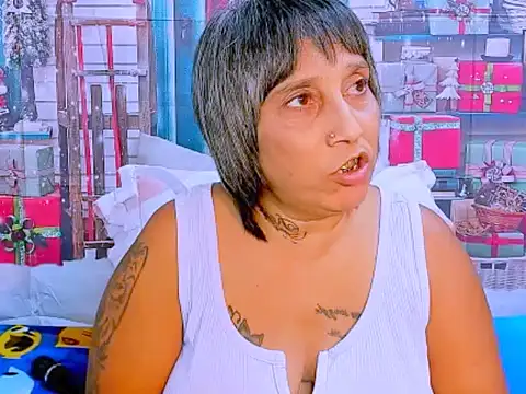 indianroxy online show from December 19, 4:36 pm