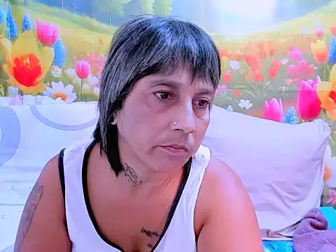 indianroxy online show from January 7, 10:45 pm