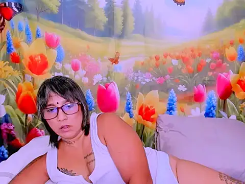 indianroxy online show from February 21, 6:53 pm