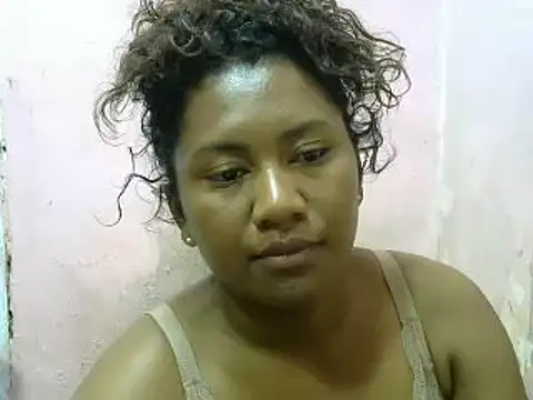 Snapshot of cutybigass chatting on January 25, 1:43 am cutybigass online show from January 25, 1:43 am