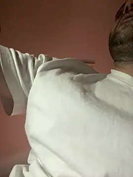 Snapshot of Love4sud chatting on January 22, 8:07 am Love4sud online show from January 22, 8:07 am