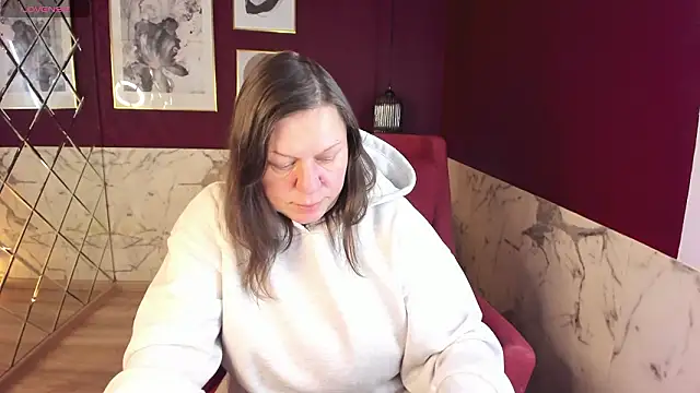 KellyPerfection online show from February 12, 5:35 am