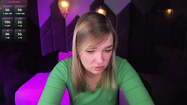 BellaDreamy online show from March 11, 8:20 am