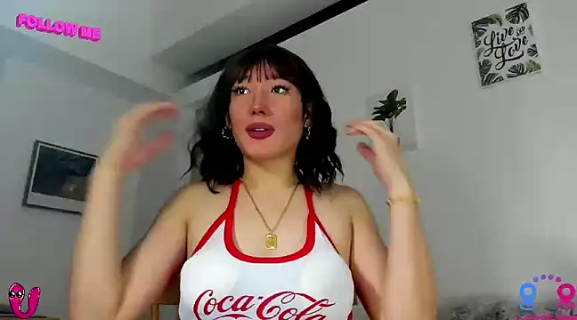 Snapshot of hottycrishina chatting on March 4, 10:05 pm hottycrishina online show from March 4, 10:05 pm