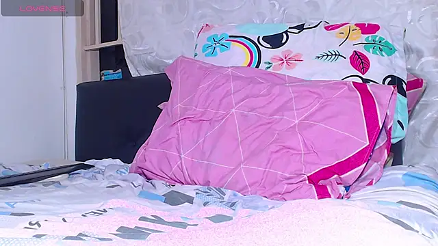 Snapshot of ashelymalefica chatting on February 12, 10:04 pm ashelymalefica online show from February 12, 10:04 pm