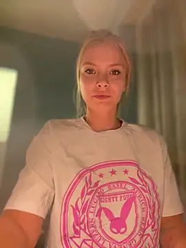 AnastasiaAniess online show from January 27, 8:39 pm