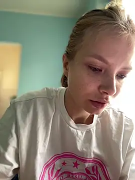 AnastasiaAniess online show from January 28, 12:11 pm