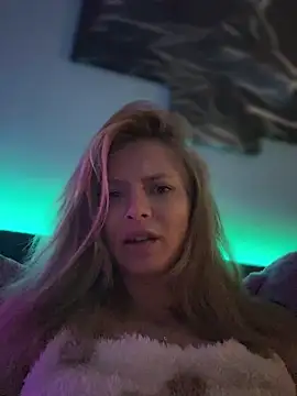 AnastasiaAniess online show from February 12, 8:50 pm