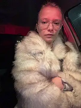 AnastasiaAniess online show from January 11, 9:20 pm