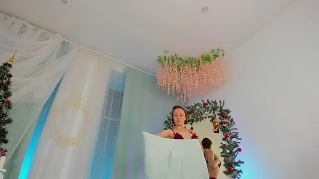 LilianKroft online show from December 23, 12:08 pm