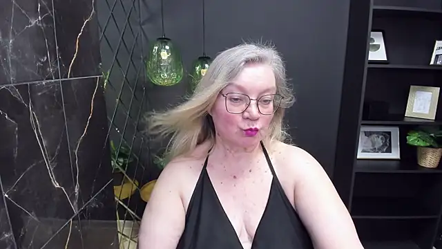 NataliMellow online show from February 22, 7:25 pm