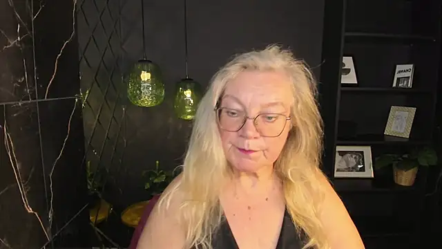 NataliMellow online show from October 5, 1:20 pm