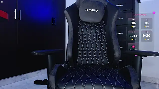 starguy 28 online show from February 20, 6:28 am