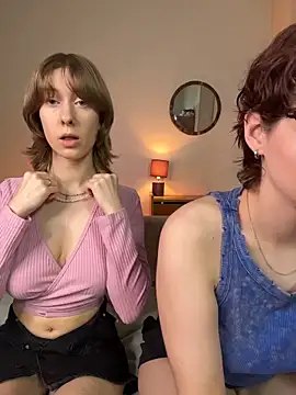 Snapshot of Jitoon_Exe chatting on November 16, 6:02 pm Jitoon Exe online show from November 16, 6:02 pm