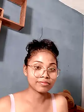 naya86 online show from December 14, 12:33 pm