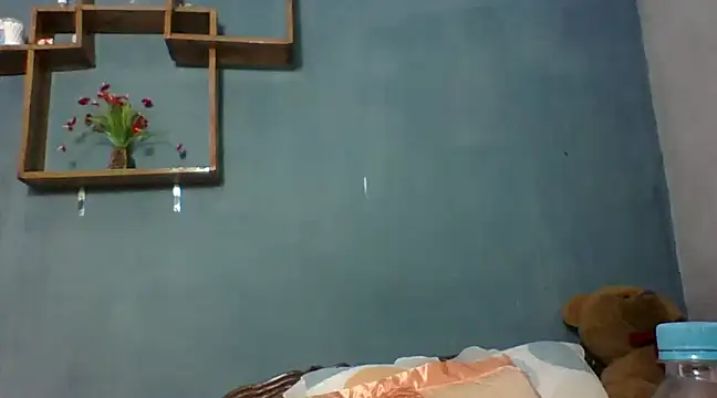 naya86 online show from February 4, 8:13 am