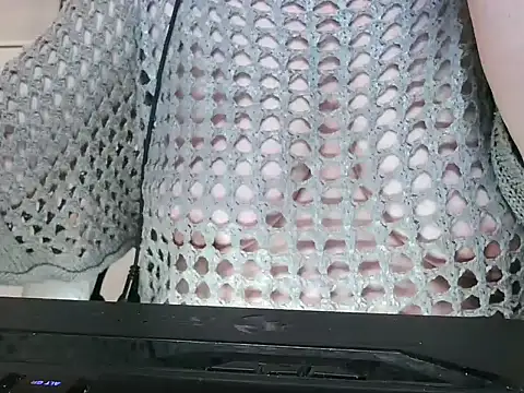 heidi60 online show from December 9, 4:47 pm