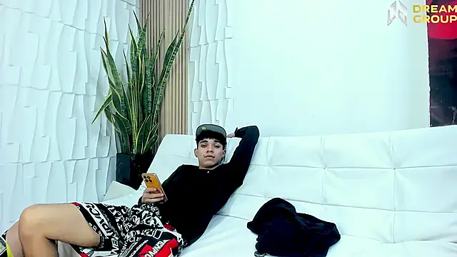 AmazingPartys online show from February 22, 7:34 pm