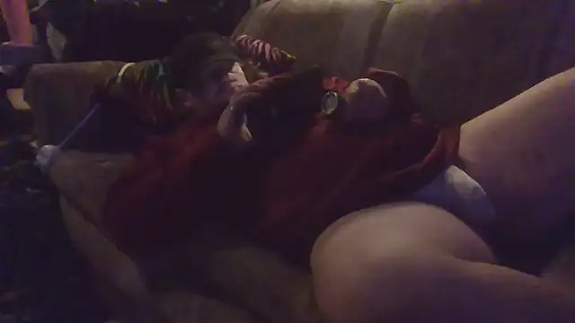 Snapshot of Loki180 chatting on October 1, 8:42 am Loki180 online show from October 1, 8:42 am