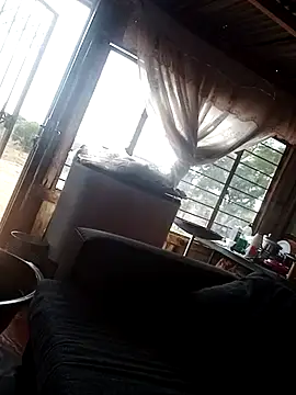 Snapshot of 2soyte chatting on November 1, 6:26 am 2soyte online show from November 1, 6:26 am