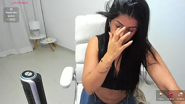 renata t  online show from March 11, 12:44 am