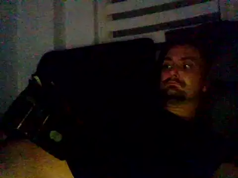 Snapshot of paulegaa@xh chatting on November 1, 6:32 pm paulegaaxh online show from November 1, 6:32 pm