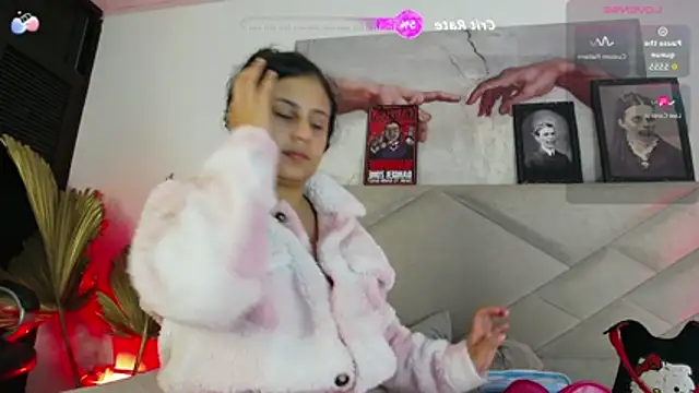 Snapshot of AbbyTaylorr chatting on October 29, 4:15 am AbbyTaylorr online show from October 29, 4:15 am