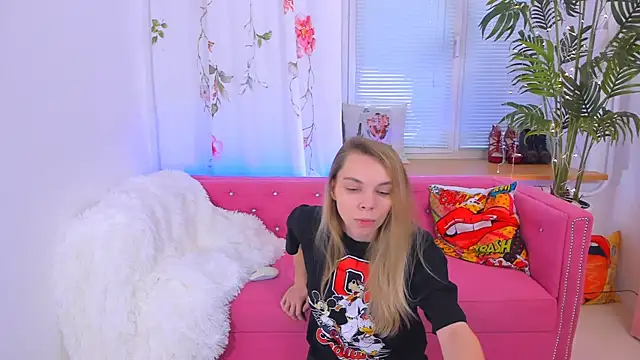 Snapshot of The_Deep_Passion chatting on January 28, 8:47 am The Deep Passion online show from January 28, 8:47 am