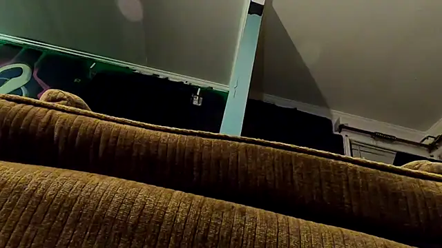 Snapshot of TheDaisyChaos chatting on February 16, 2:53 am TheDaisyChaos online show from February 16, 2:53 am