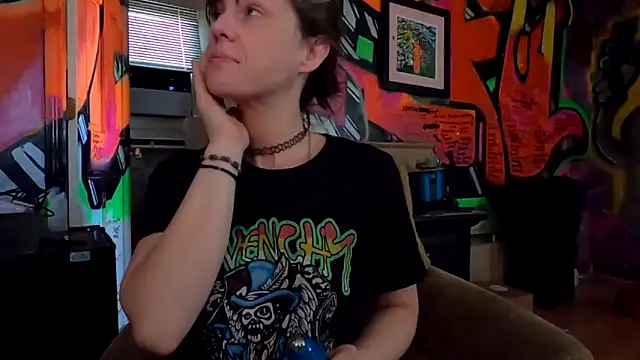 Snapshot of TheDaisyChaos chatting on February 20, 5:07 pm TheDaisyChaos online show from February 20, 5:07 pm