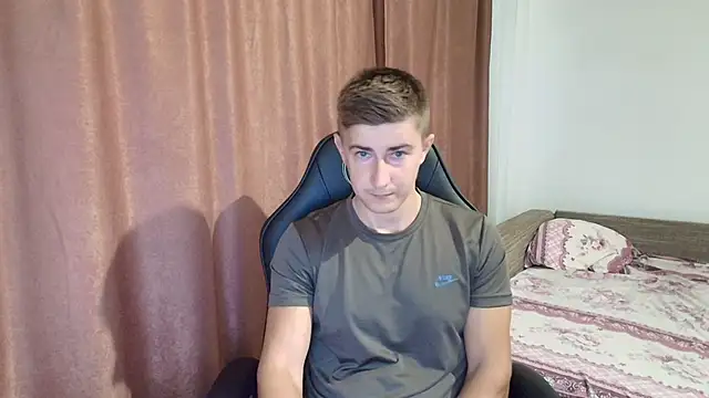 Todhorny9873 online show from February 20, 5:55 am