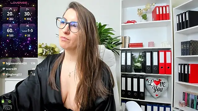 Snapshot of amayawest chatting on January 12, 12:55 pm amayawest online show from January 12, 12:55 pm