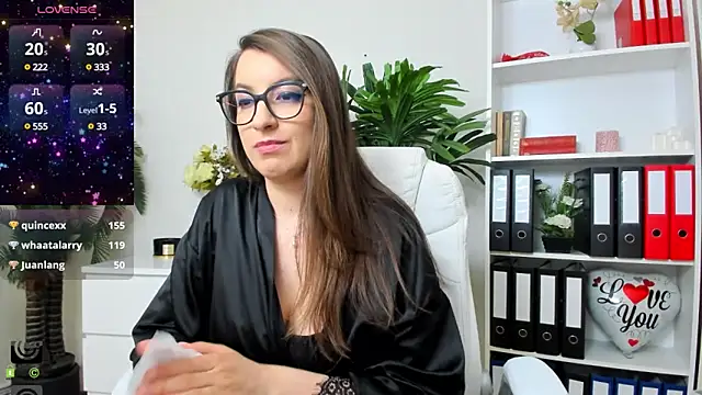 Snapshot of amayawest chatting on January 31, 11:13 am amayawest online show from January 31, 11:13 am